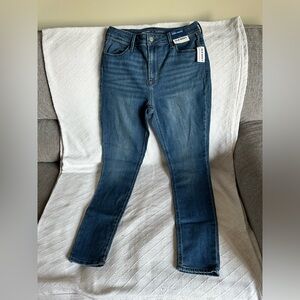 New With Tags Old Navy High-Rise Super Skinny Jeans
